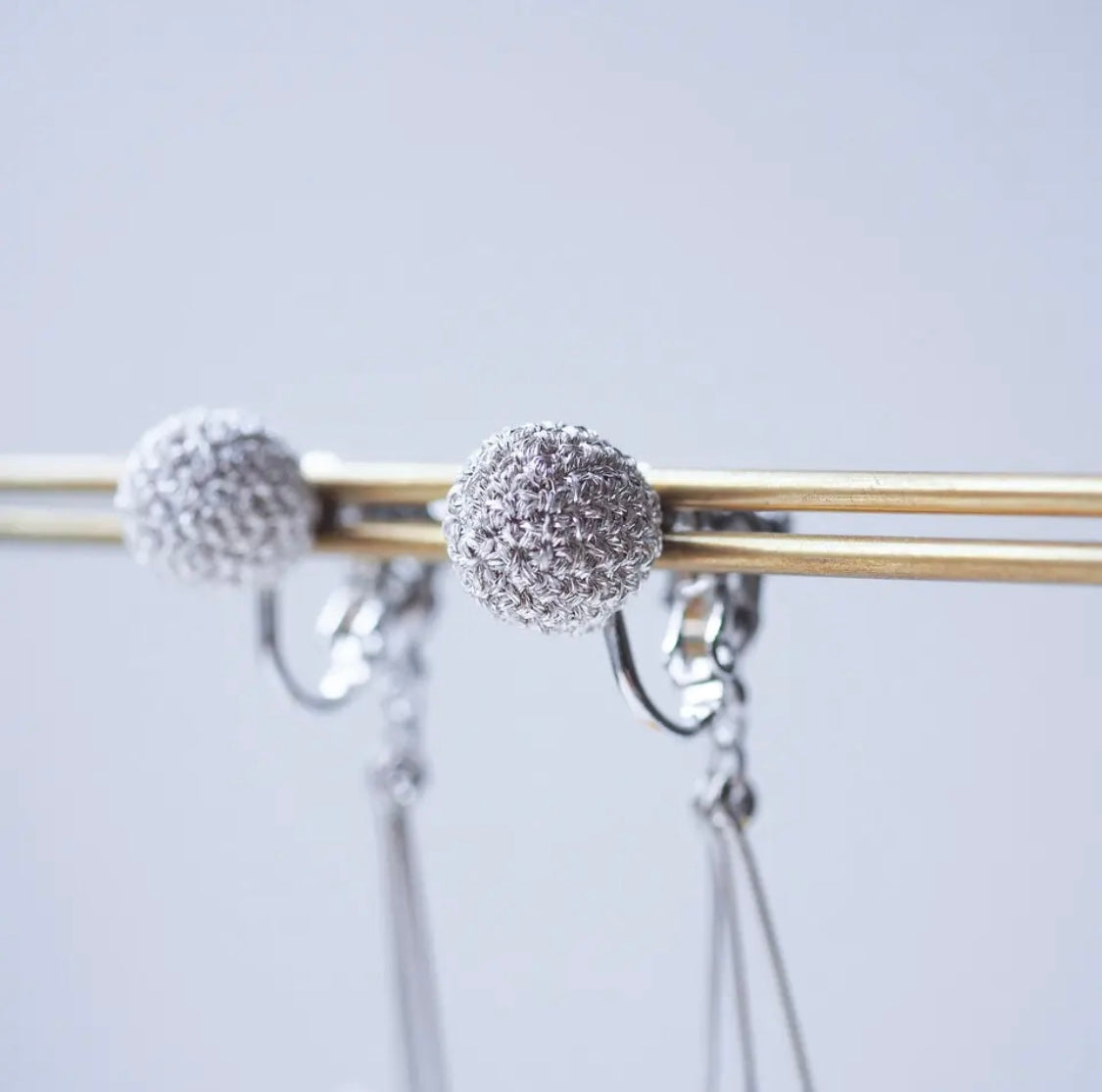 <Handmade in Japan> 2way編織波波x德國製花花耳環(2色)