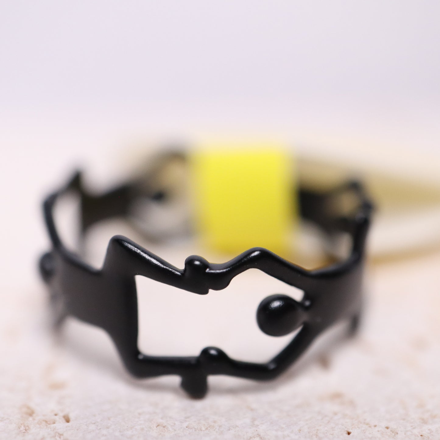 日本Gargle 啞黑色人仔型格戒指