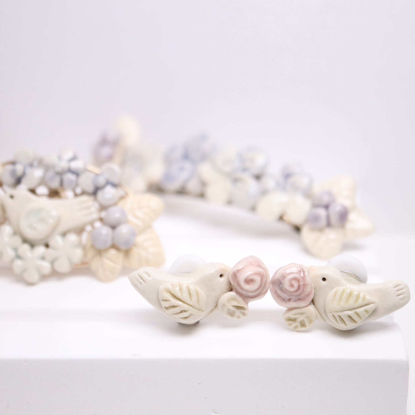 <Handmade in Japan> 手工陶藝玫瑰花小鳥耳環(耳夾)