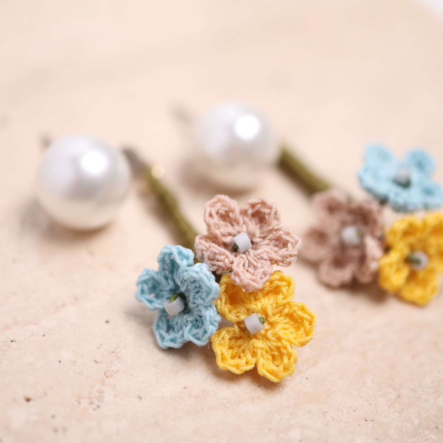 <Handmade in Japan> 珍珠x小花簇編織耳環