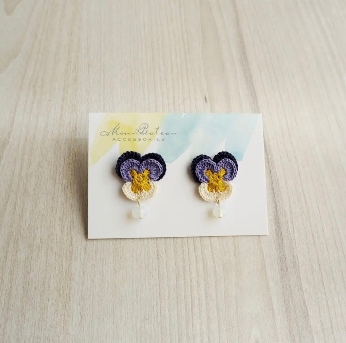 <Handmade in Japan> 蕾絲編織紫羅蘭耳環