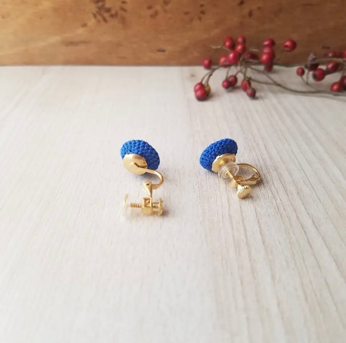 <Handmade in Japan> 彩色小鈕扣編織耳環