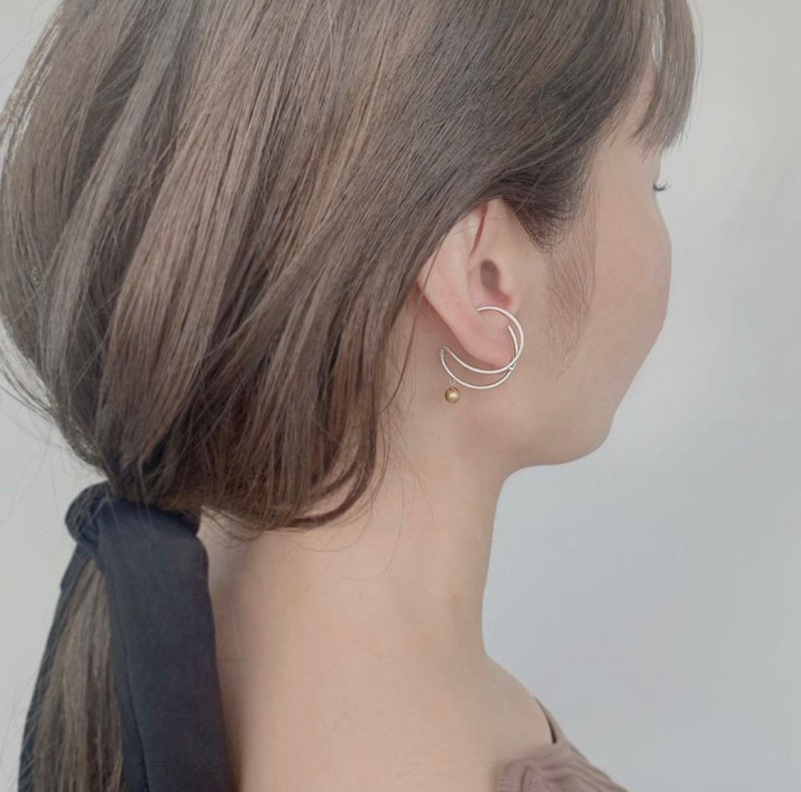 日本Limited Number新月耳環X ear cuff