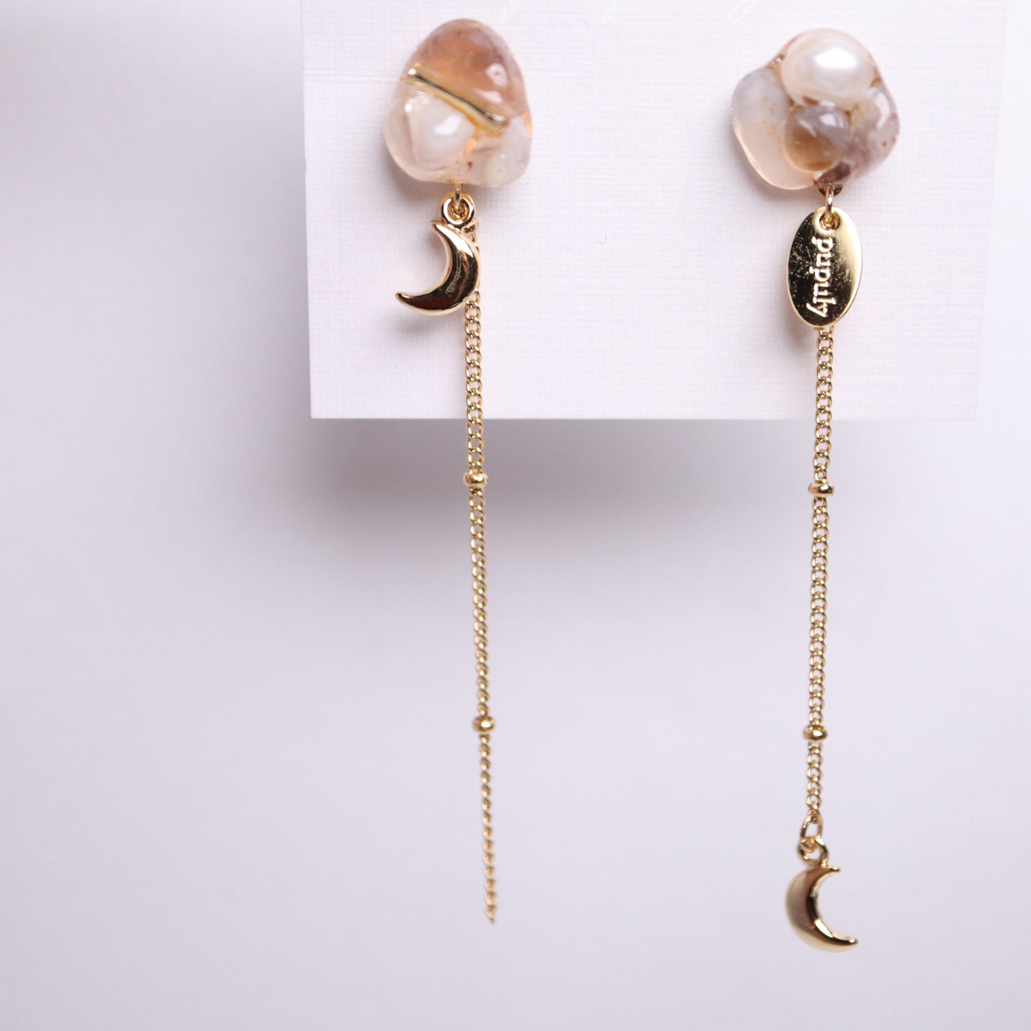 <Handmade in Japan> 天然石搖曳耳環