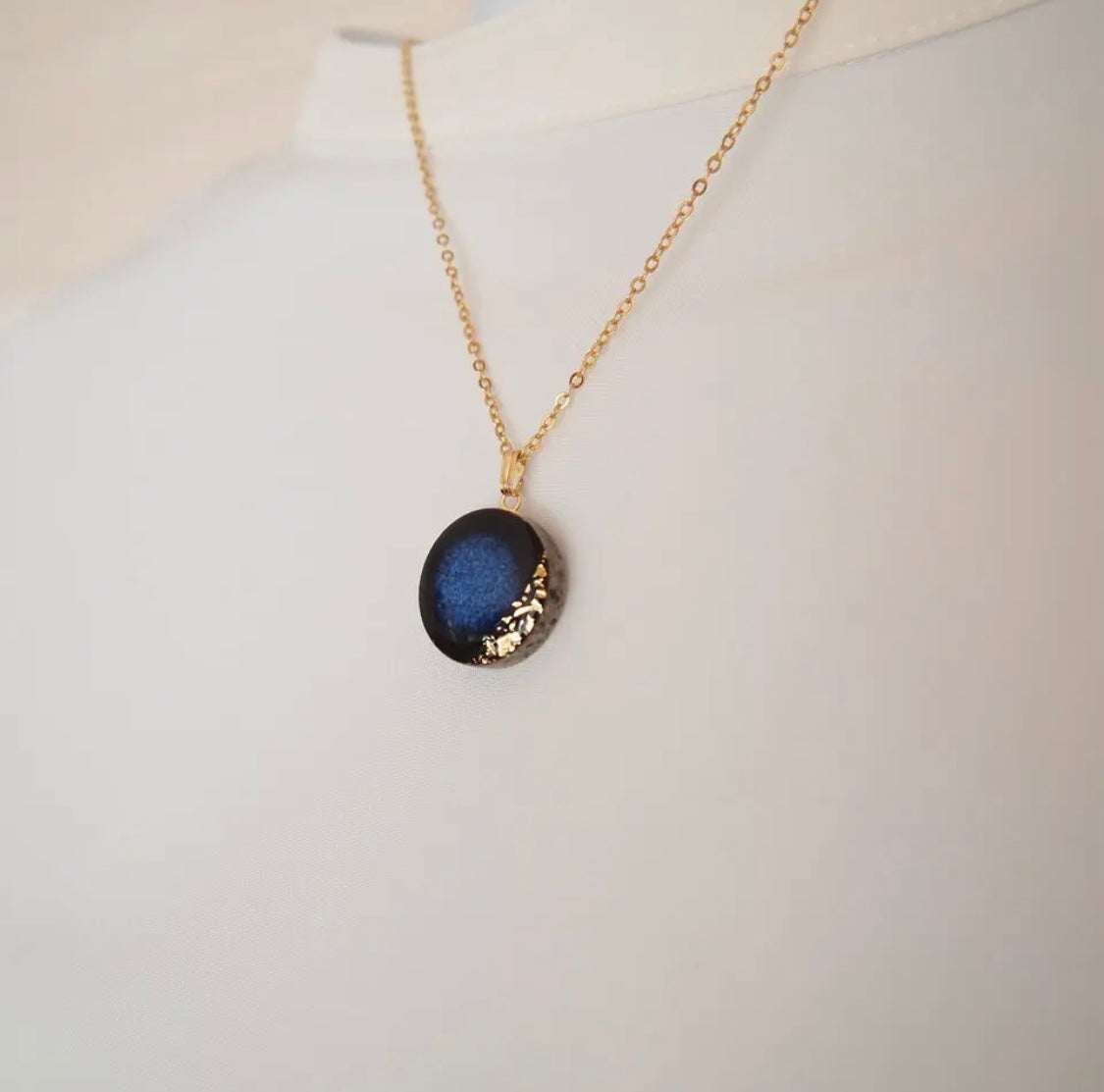 <Handmade in Japan> 美濃焼陶瓷頸鏈 - 金箔(深藍色)