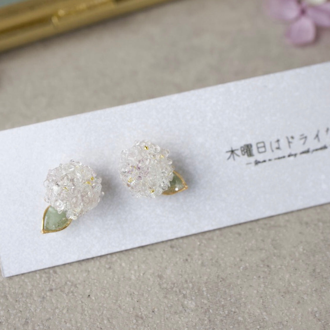 <Handmade in Japan> 玻璃紫陽花耳環