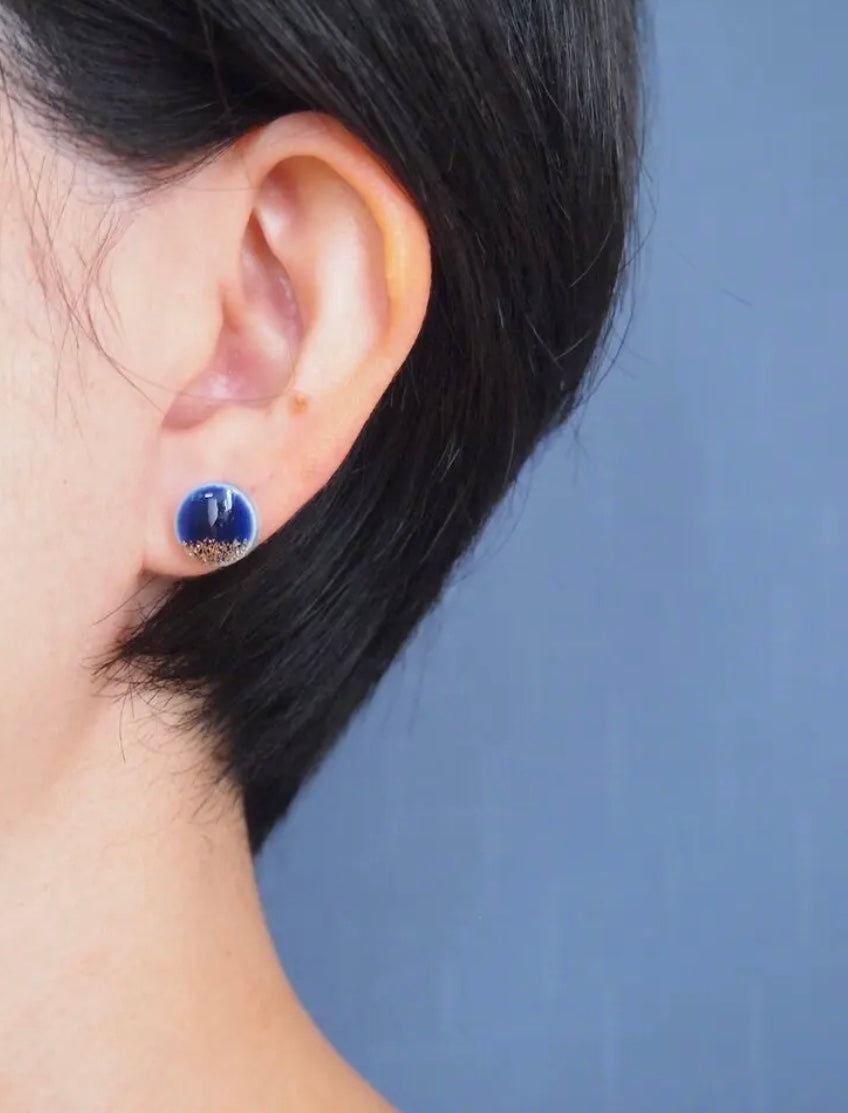 <Handmade in Japan> 美濃焼陶瓷經典小丸耳環 - 閃粉(2色)