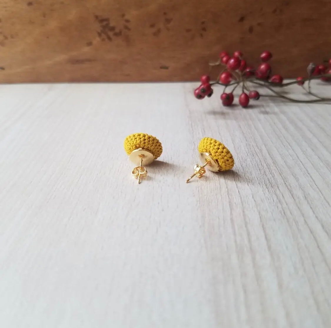 <Handmade in Japan> 彩色小鈕扣編織耳環