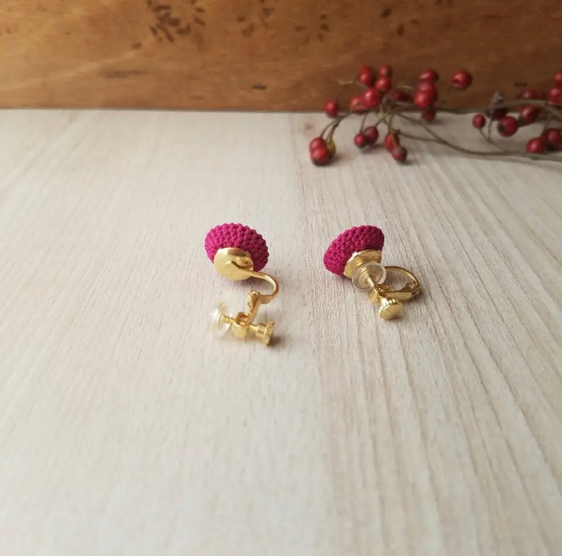 <Handmade in Japan> 彩色小鈕扣編織耳環