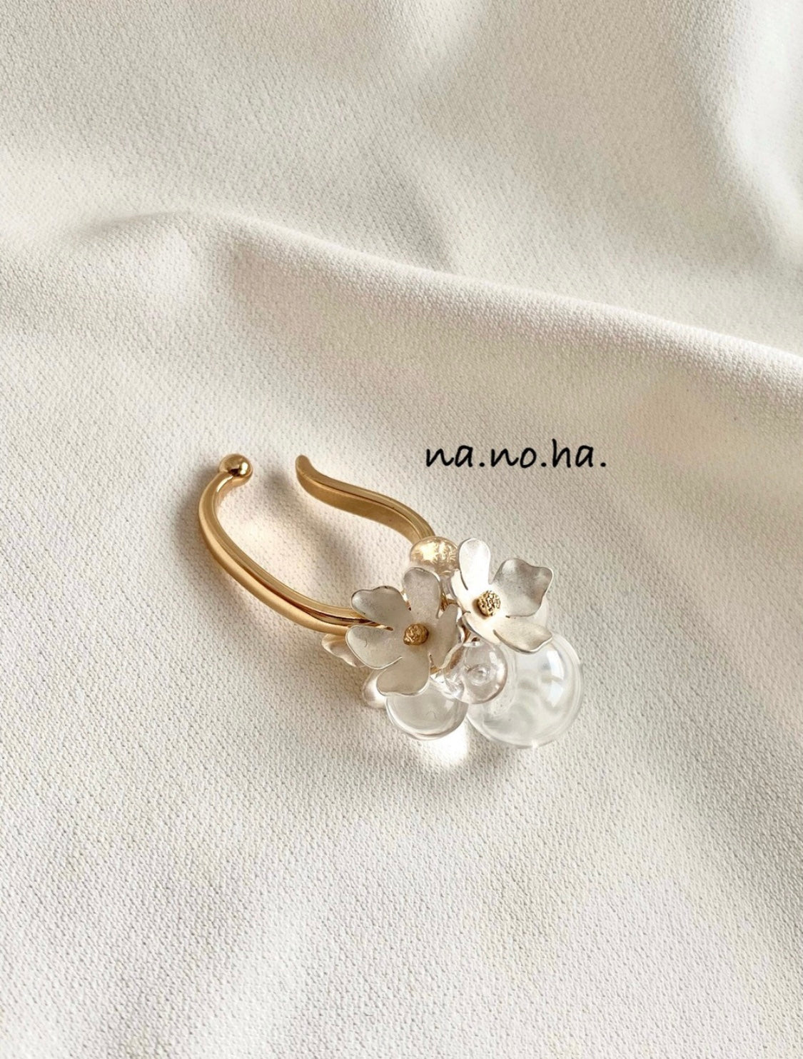 <Handmade in Japan> 花簇 ear cuff