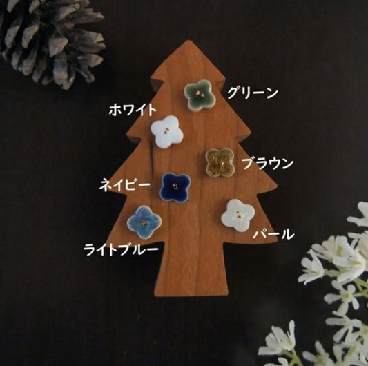 <Handmade in Japan> 美濃焼陶瓷小花金箔耳環